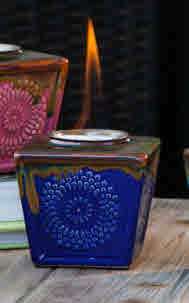 BLOOMS FIRESIDE